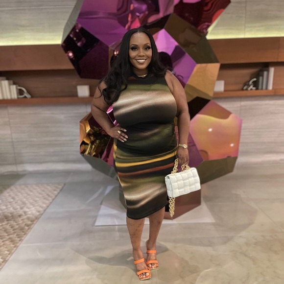 Made You Look Midi Dress ❤️FLASH MARKDOWN❤️ - Picture 3 of 4